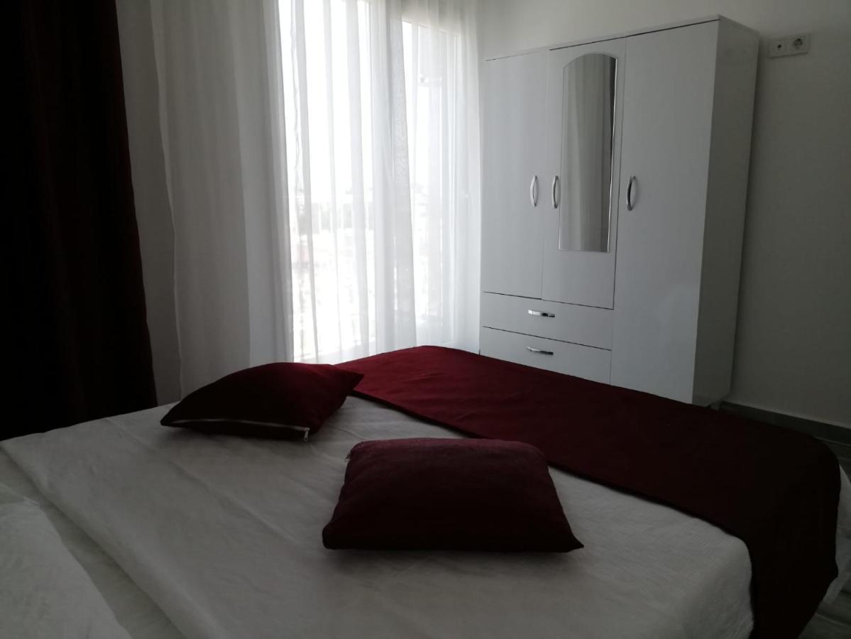 Cicek Apart Otel Дидим Экстерьер фото